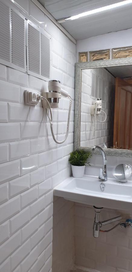 Habitacion En Casa De Familia "Valenciabonita" Eksteriør billede